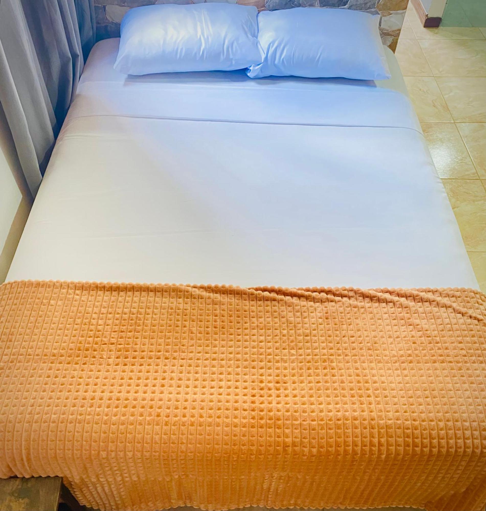 Nomads Family Rooms, Fortuna Town La Fortuna Extérieur photo
